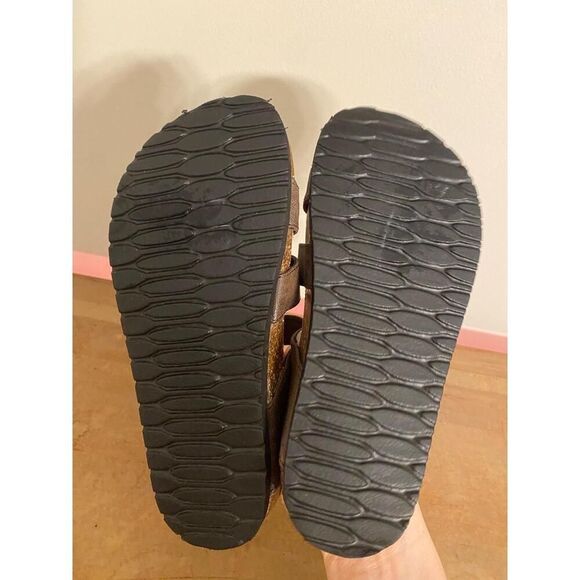 Cliffs Calista size 6 Sandals Brown Double Strap Buckle Cork Footbed Retro Chic - Picture 5 of 7